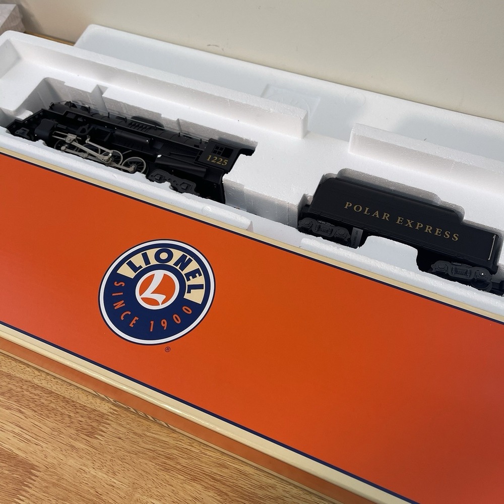 LIONEL 6-28649 POLAR EXPRESS 2-8-4 STEAM 1225 LOCOMOTIVE & TENDER (with box)